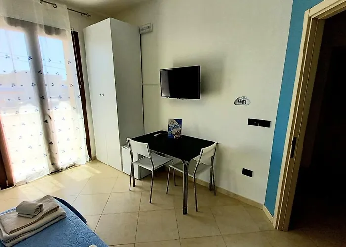 Colori Del Salento 普雷西切