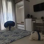 Colori Del Salento B&B 프레제스